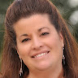 Meet your Posher, Michele